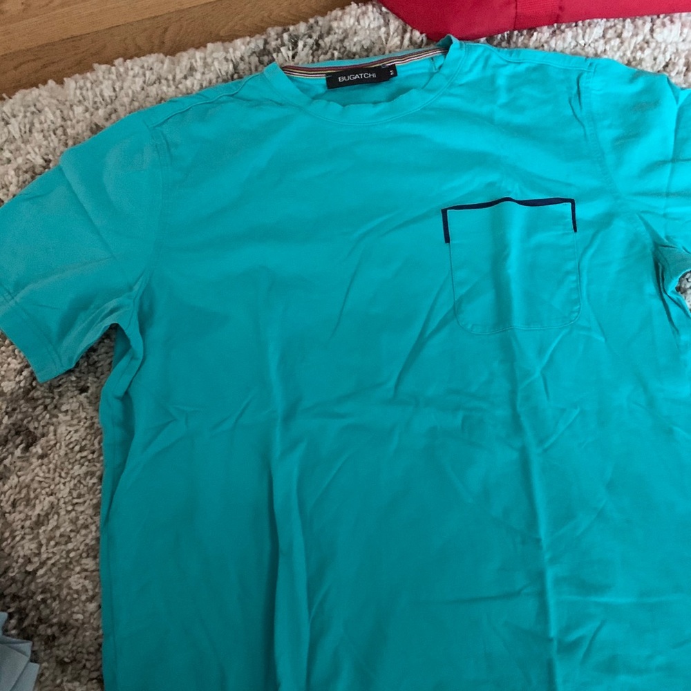 Bugatchi light blue t shirt